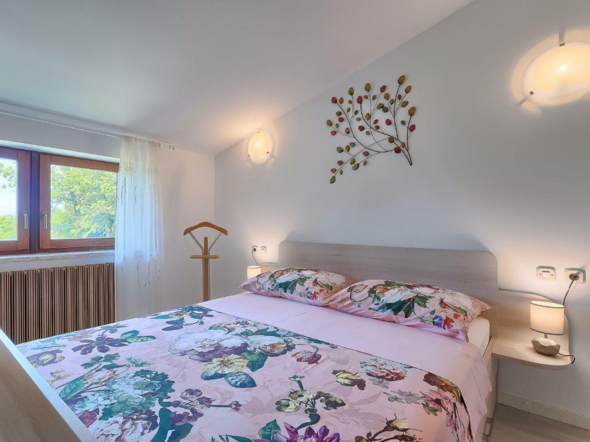 Holiday Home Country House D&D By Interhome Pula Buitenkant foto